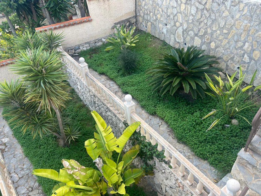 WhatsApp Image 2025-12-13 at 11.08.14 (4)