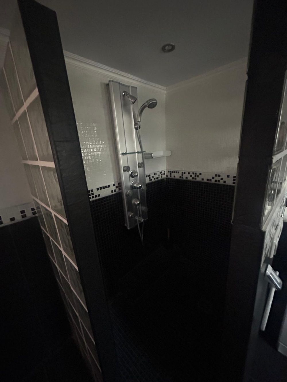 WhatsApp Image 2025-12-13 at 11.08.15 (13)