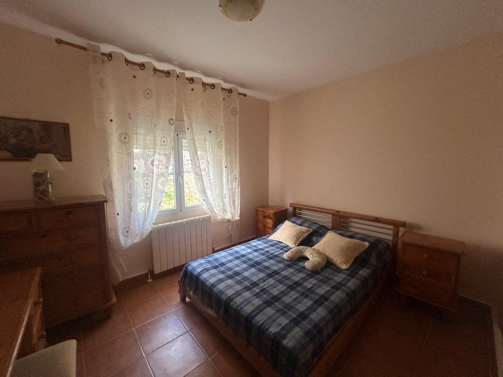 WhatsApp Image 2025-12-13 at 11.08.15 (4)