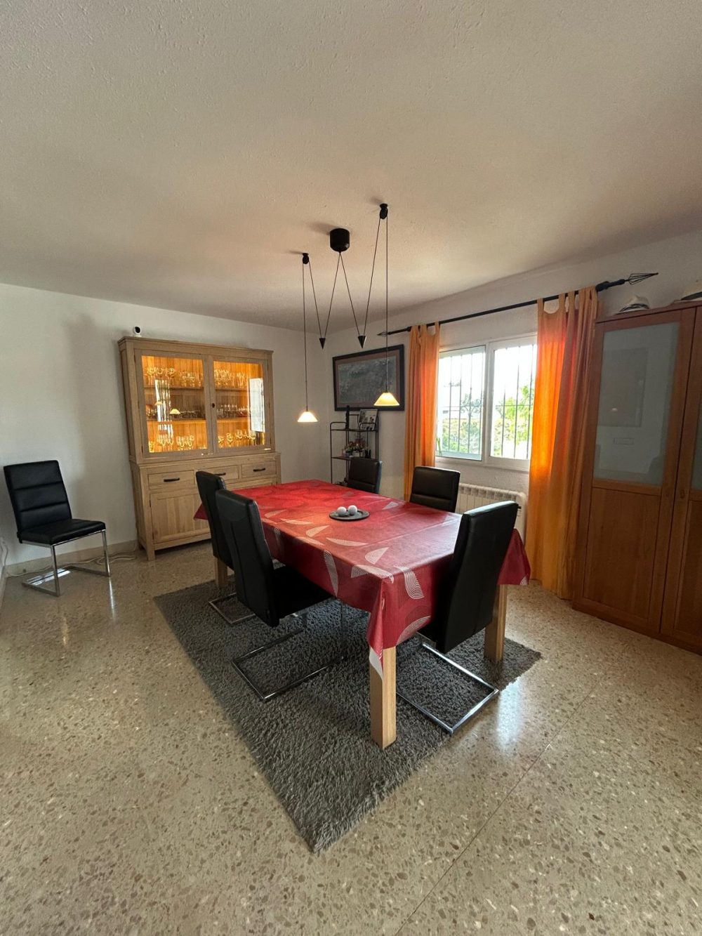 25. Gran Sol Comedor