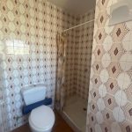 11. El Sol baño