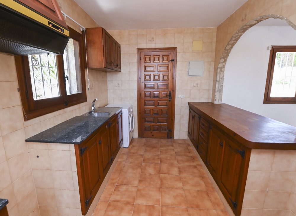 14. COLINA DEL SOL COCINA