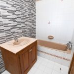 19. COLINA DEL SOL BAÑO EN-SUITE
