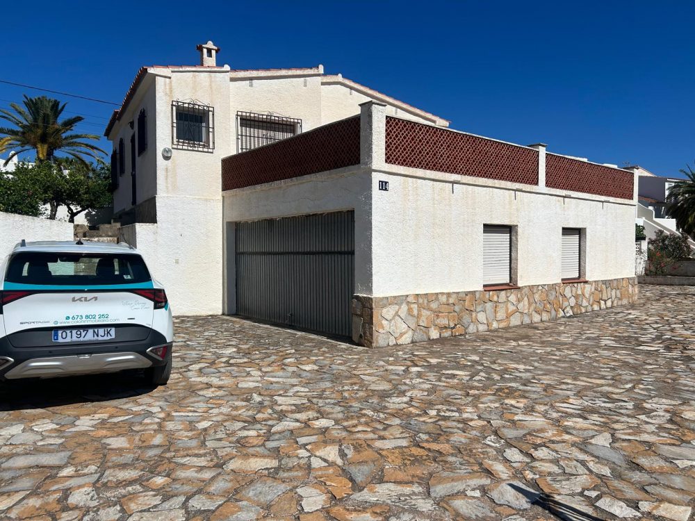 2. El Sol Fachada