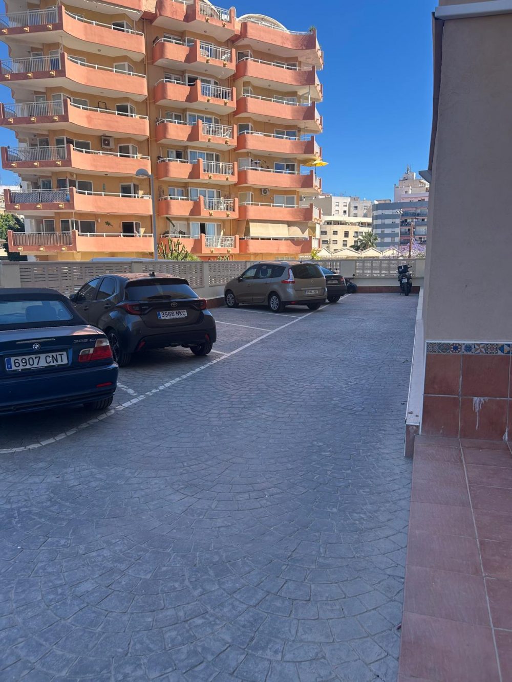 22. Fabiola I Parking