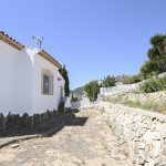 32. COLINA DEL SOL JARDÍN TRASERO