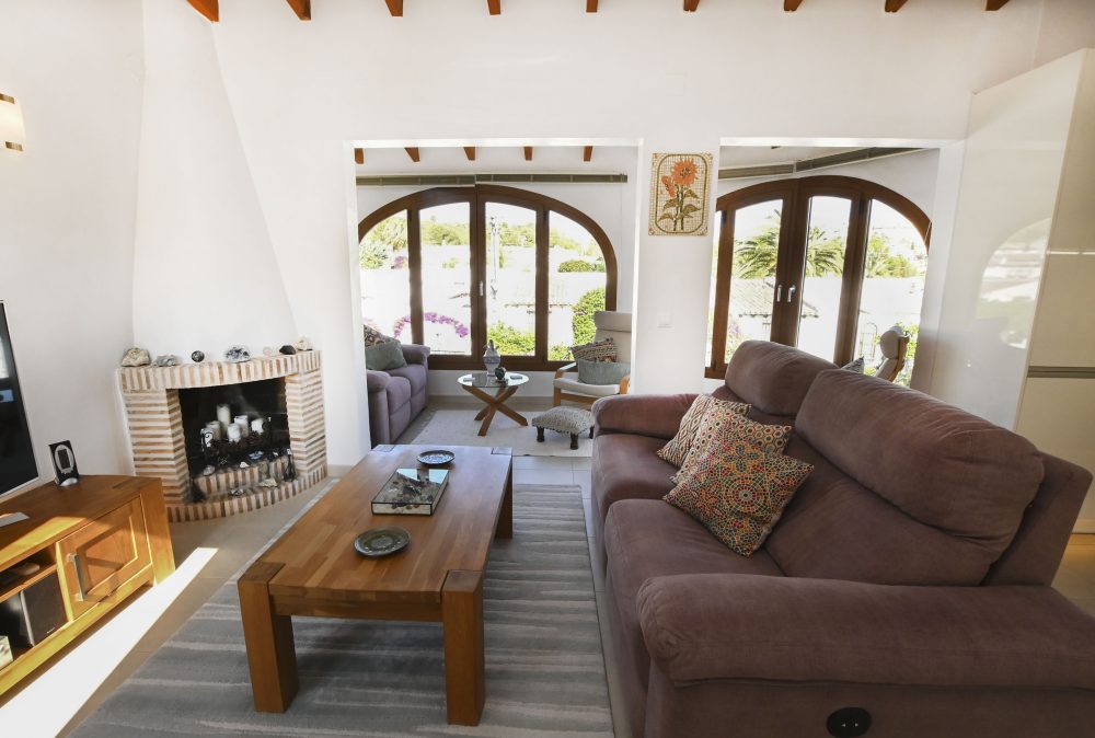 6. RAFOL SALON