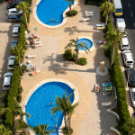 Esmeralda Suites piscina