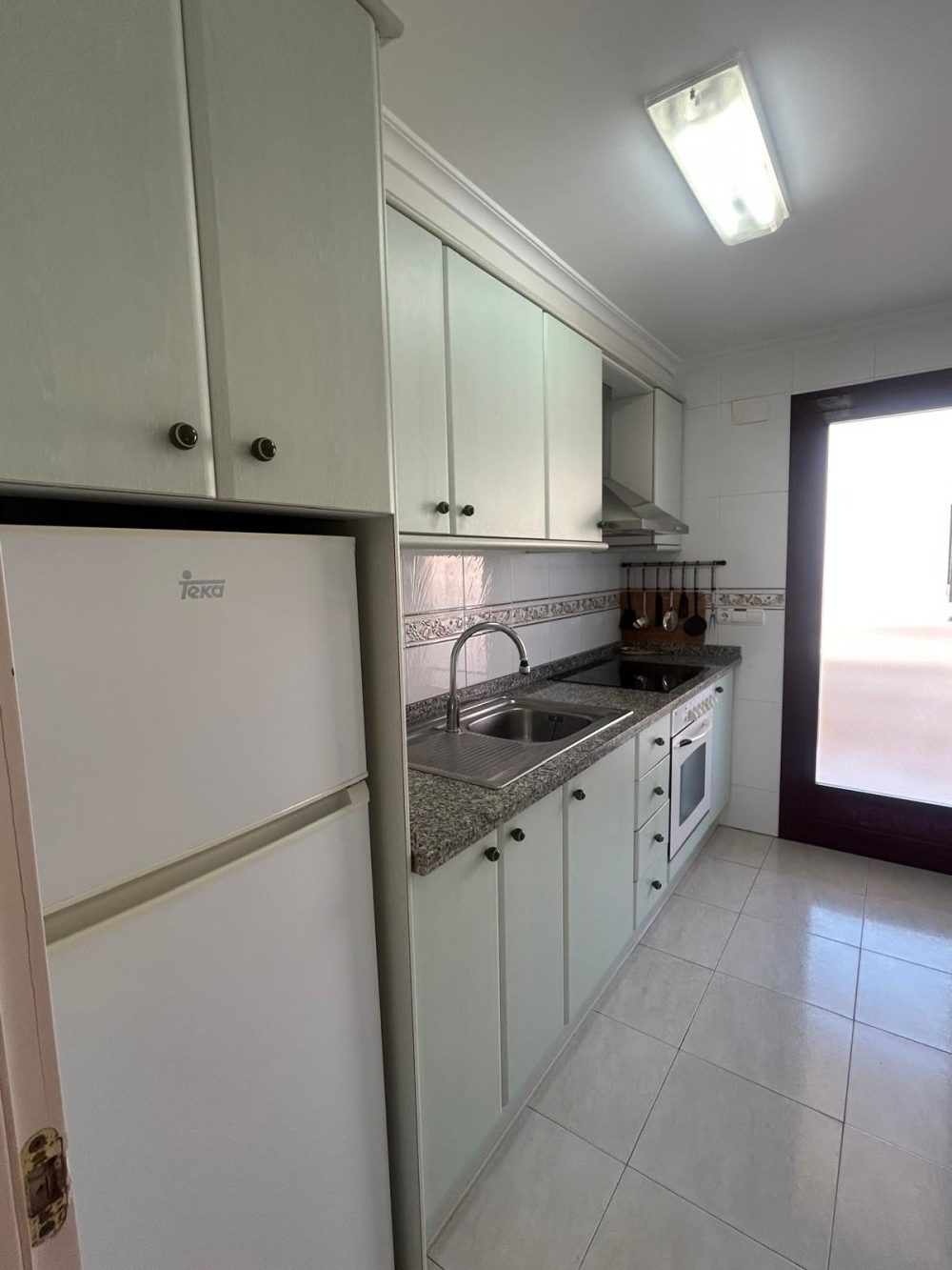20. TOPACIO II COCINA