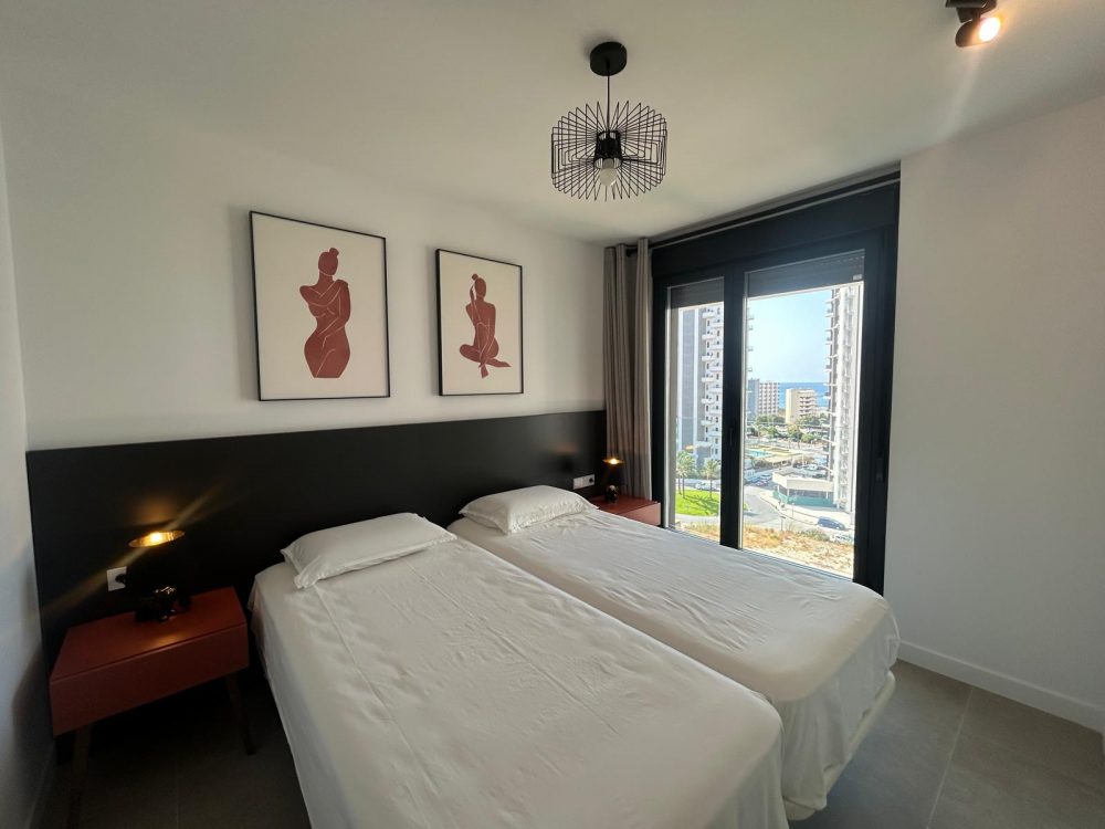 24. SUNRISE TOWER 2º DORMITORIO