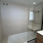 27. SUNRISE TOWER BAÑO