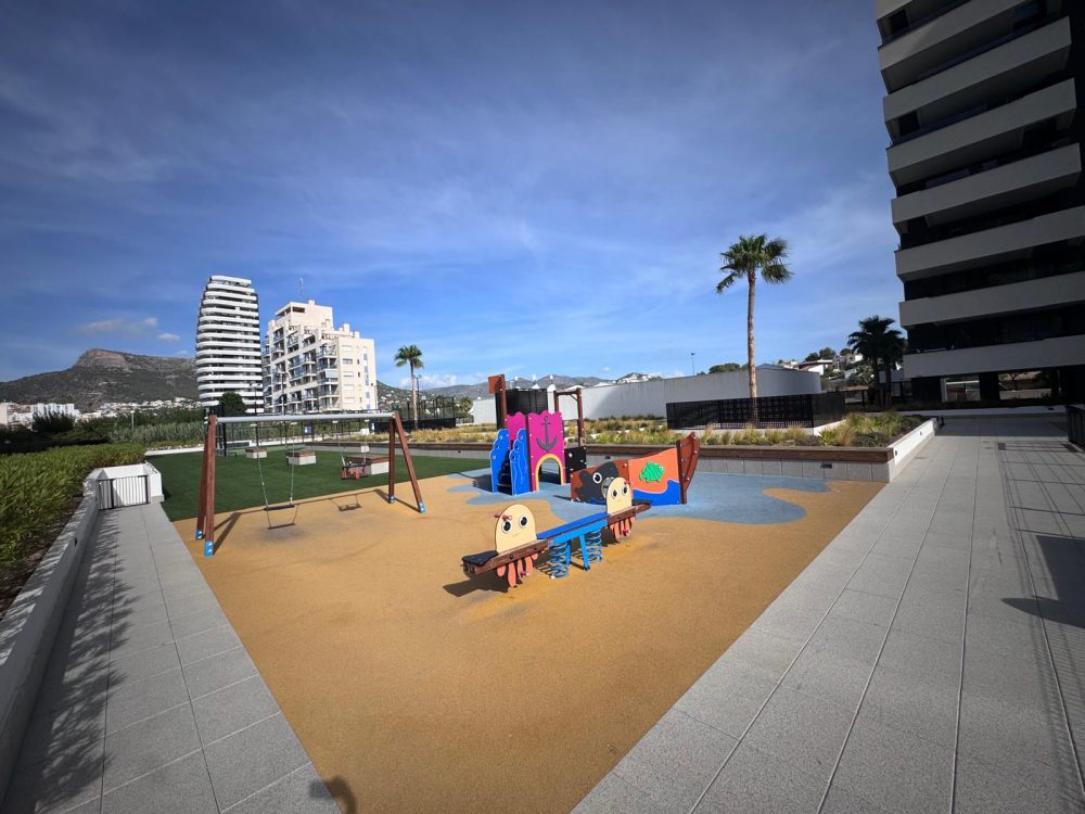 4. Alexia II Parque Infantil