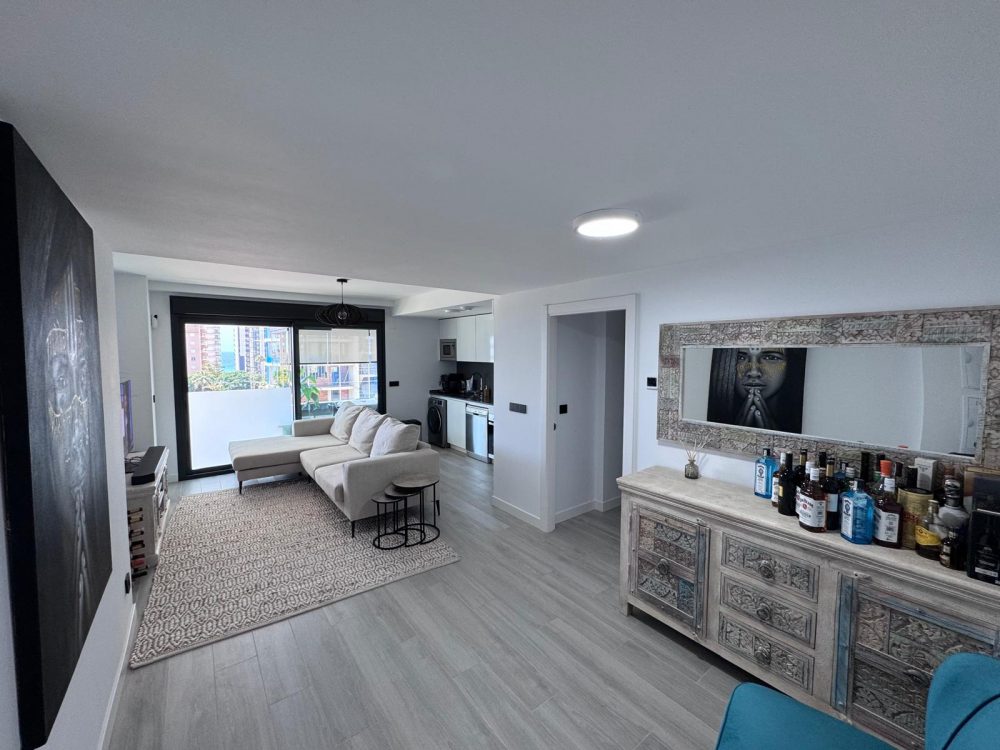 6. Alexia II Living