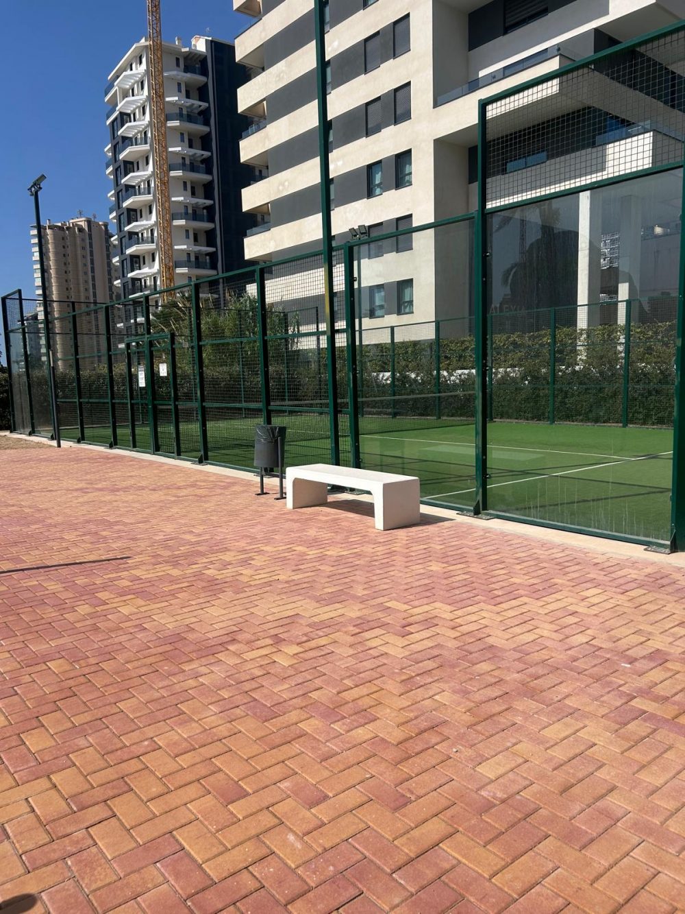 8. SUNRISE TOWER PADEL