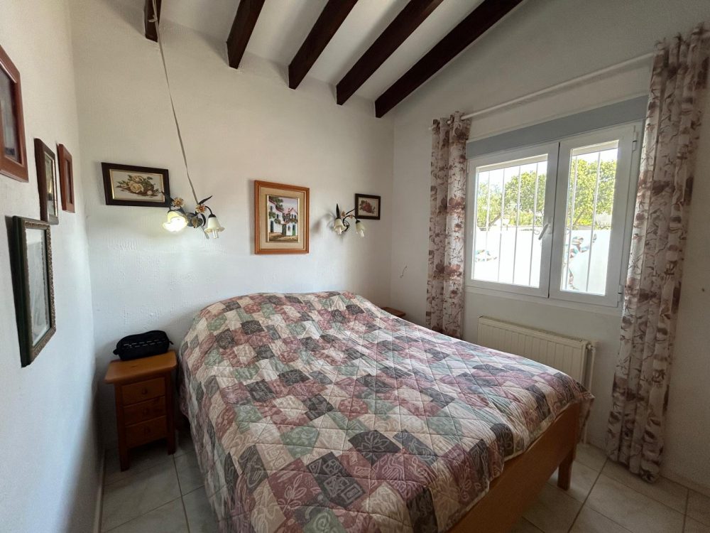 17. Ortenbach Dormitorio