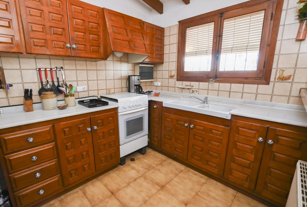 26. C SANDAL COCINA