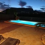 11. VALLEY VIEW PISCINA NOCHE