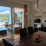 20. VALLEY VIEW COMEDOR-TERRAZA