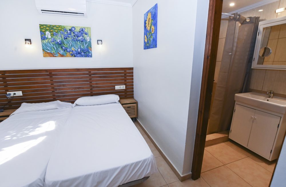 25. RIcarlos Dormitorio