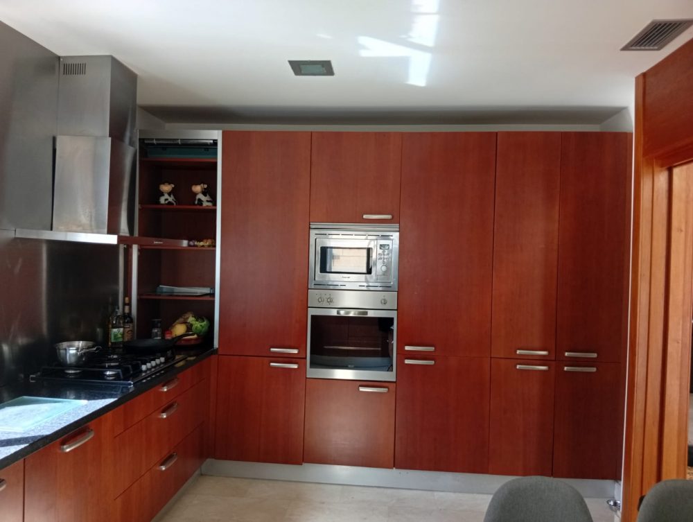 25. VALLEY VIEW COCINA