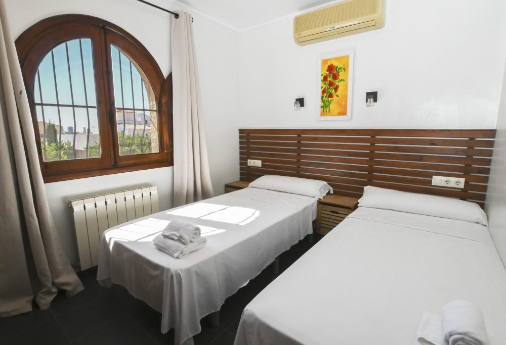 28. Ricarlos Dormitorio