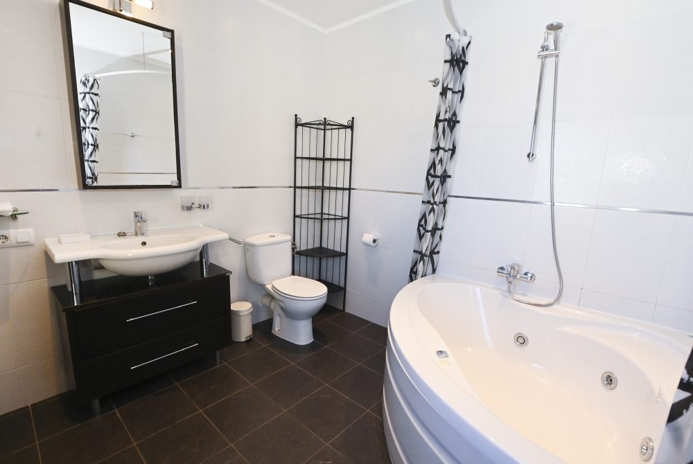 38. Ricarlos Baño master