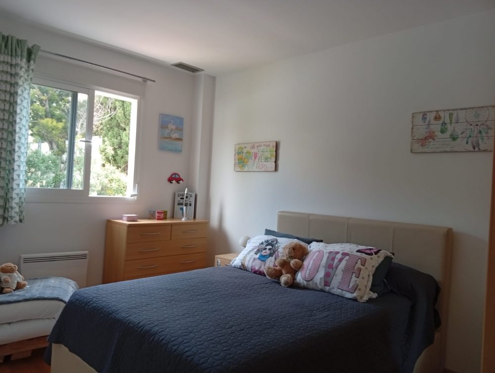 41. VALLEY VIEW DORMITORIO