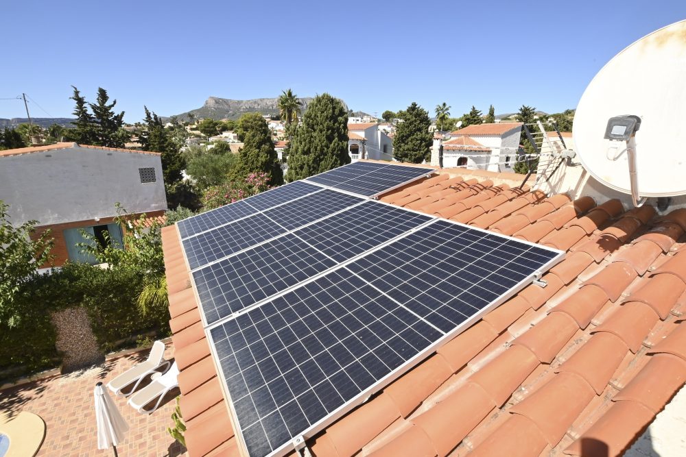 46. Paneles Solares
